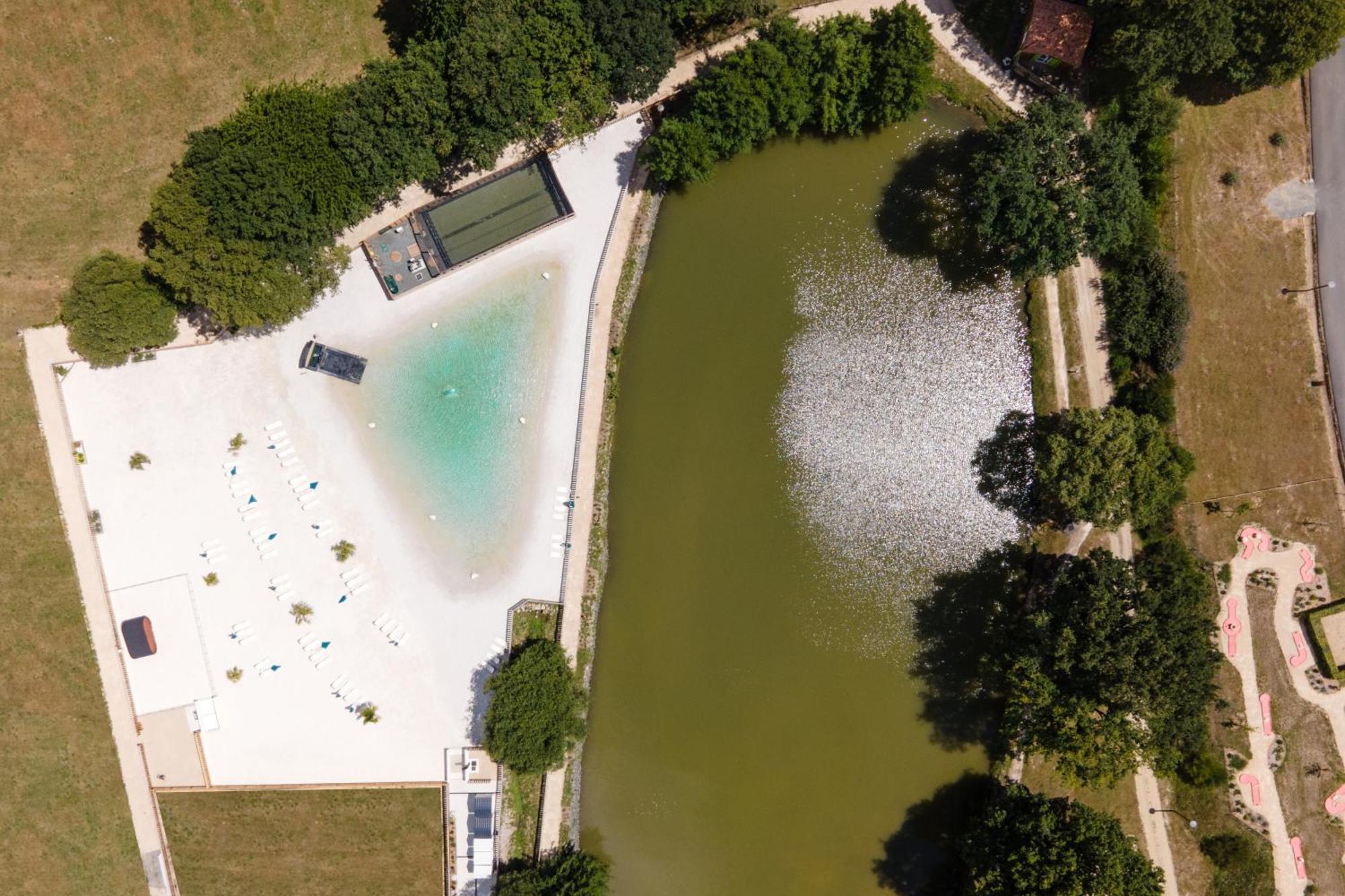 Domaine Melusine - A 2Km Du Puy Dufou France ! Hotel Les Epesses Luaran gambar